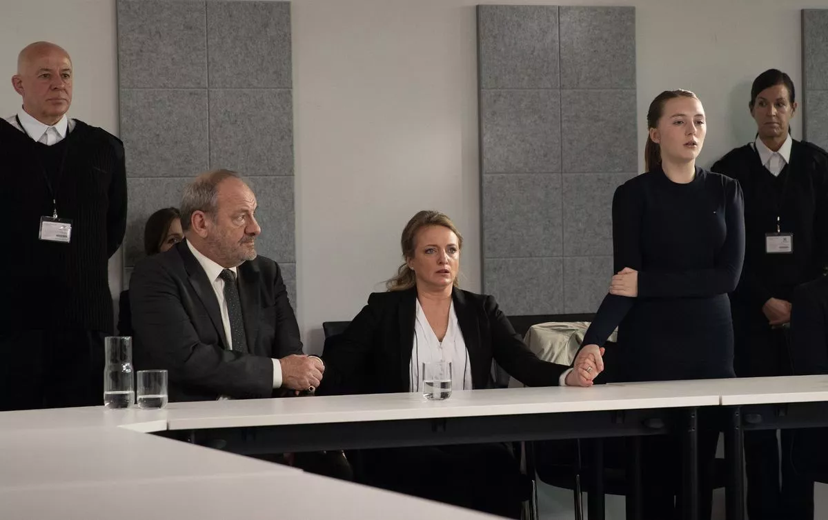 Rebecca Bakes: The Story, Style, and Sweet Success Behind a Modern Baking Icon