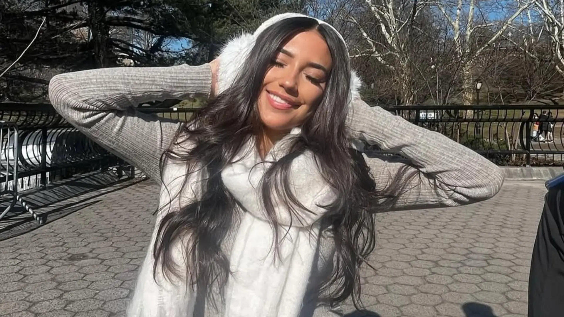 Shakira Love Island: A Deep Dive into Her Journey, Personality, and Cultural Impact