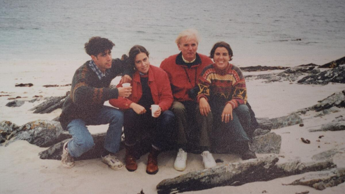 Anita Mangan – Illustrator, Author & Academic Insights