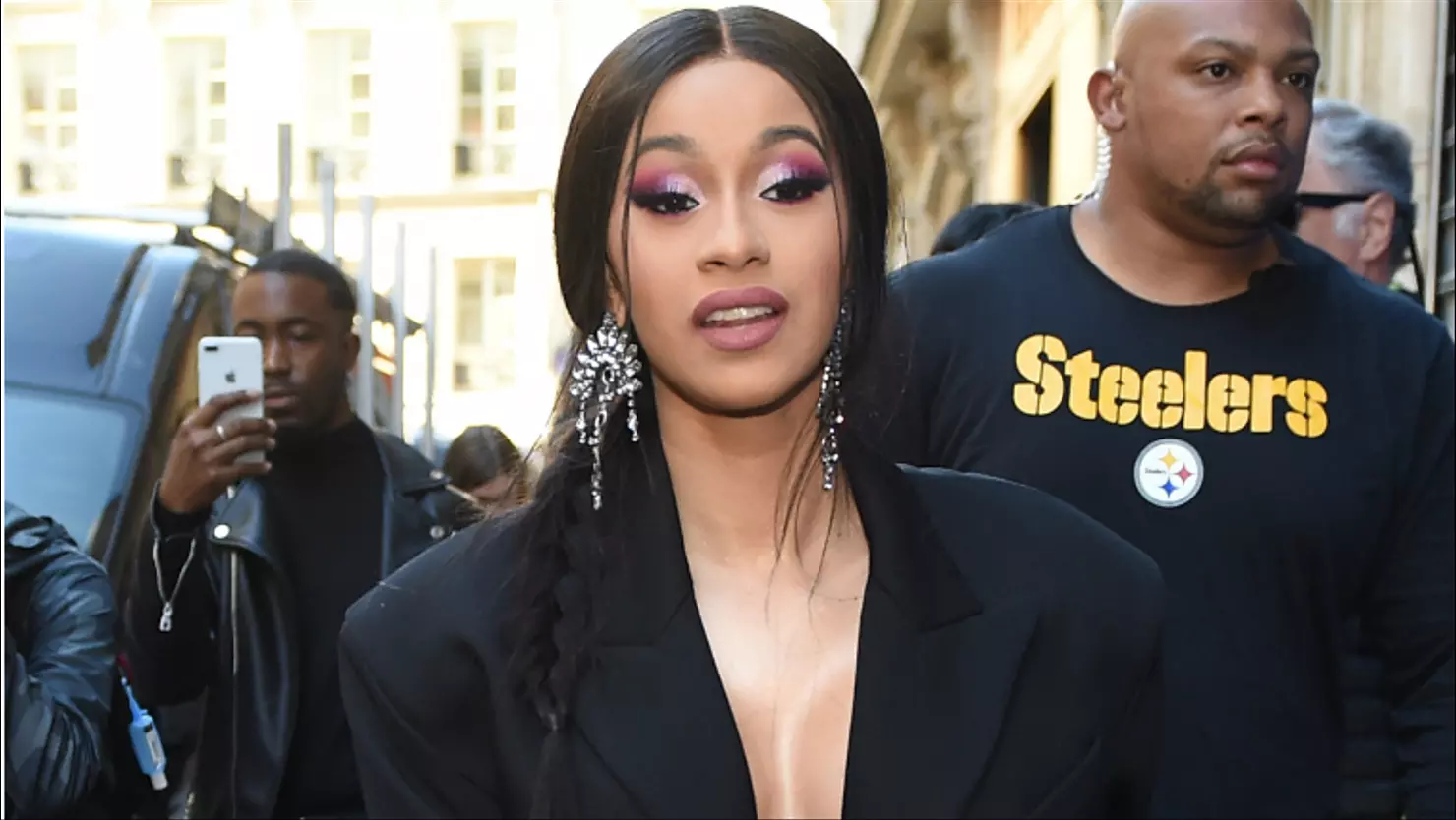 Cardi B Boobs: Confidence, Fashion, and the Evolution of Her Iconic Style